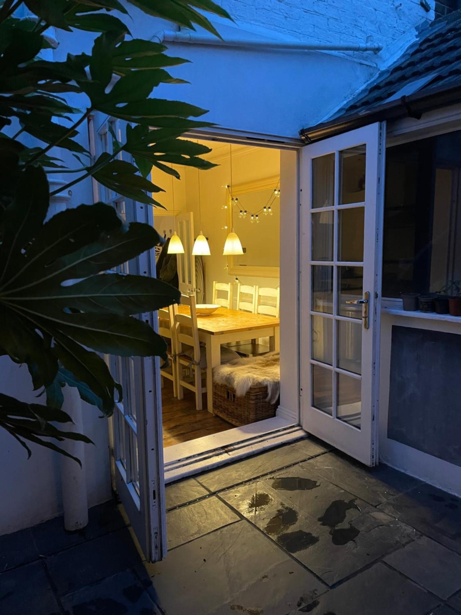 3 Bed Home Sleeps 6 Free Parking Brighton Ngoại thất bức ảnh